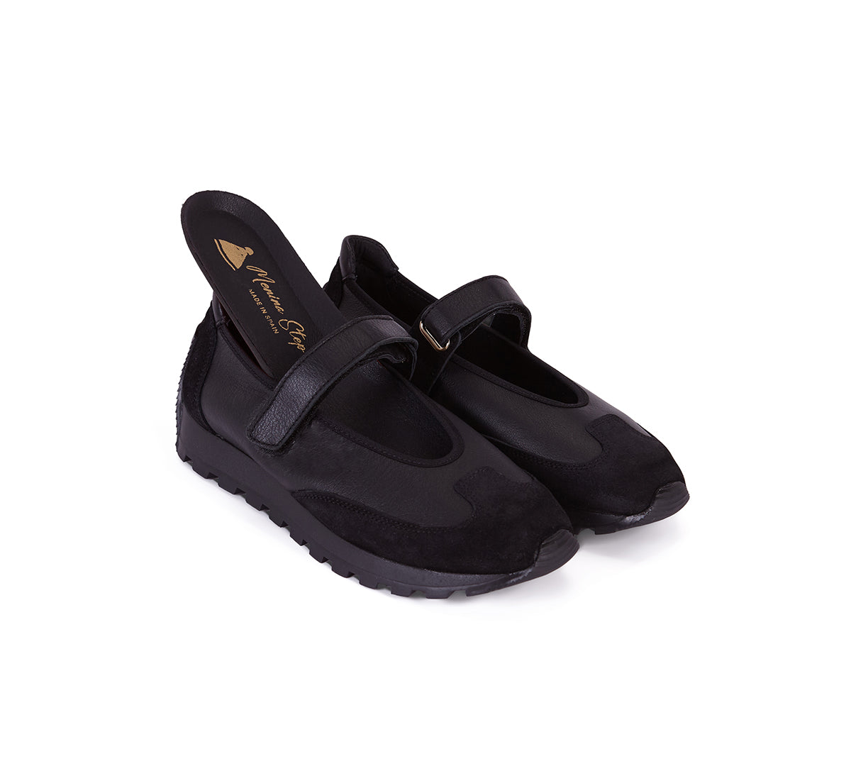 Merceditas track negro