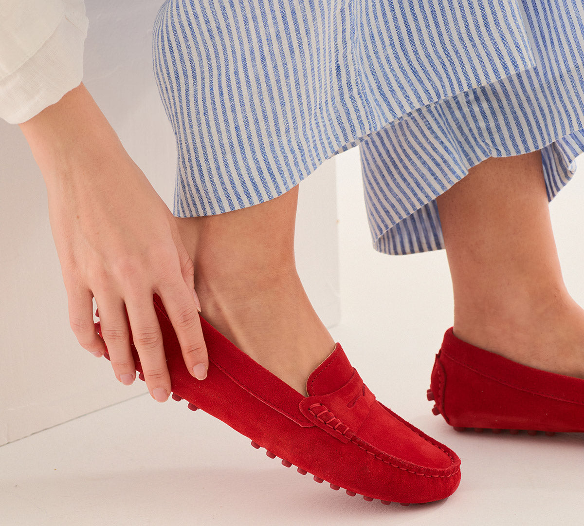 Mocasín Oporto serraje rojo