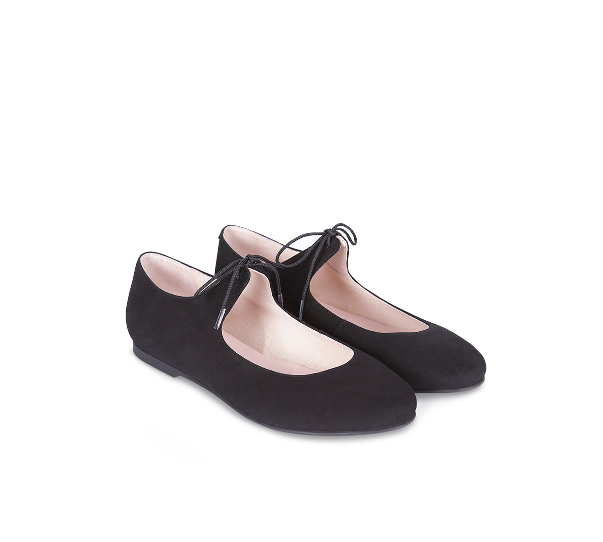 Merceditas Bow ante Negro