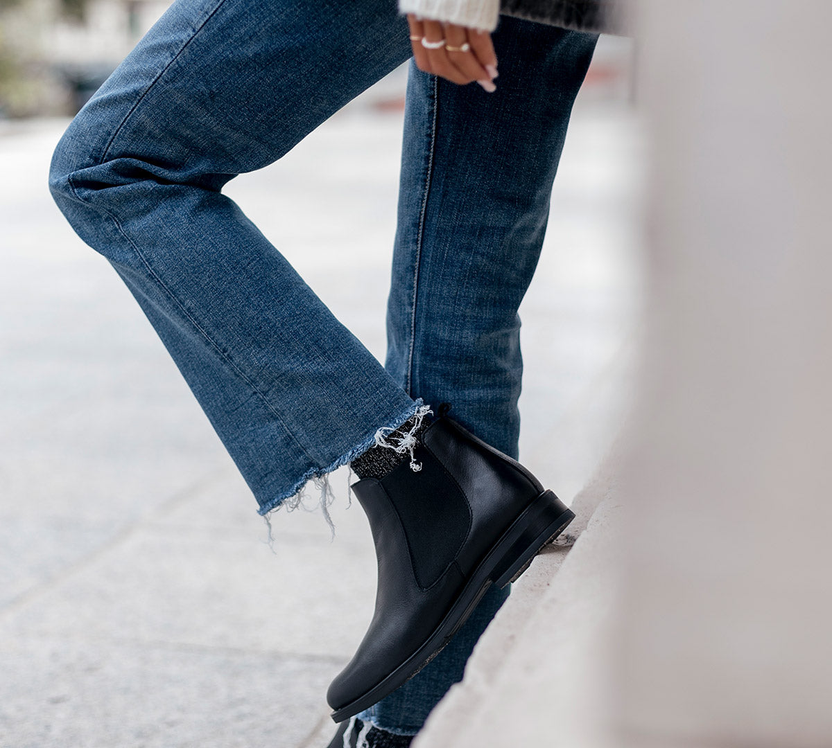 Sierra in Black leather 