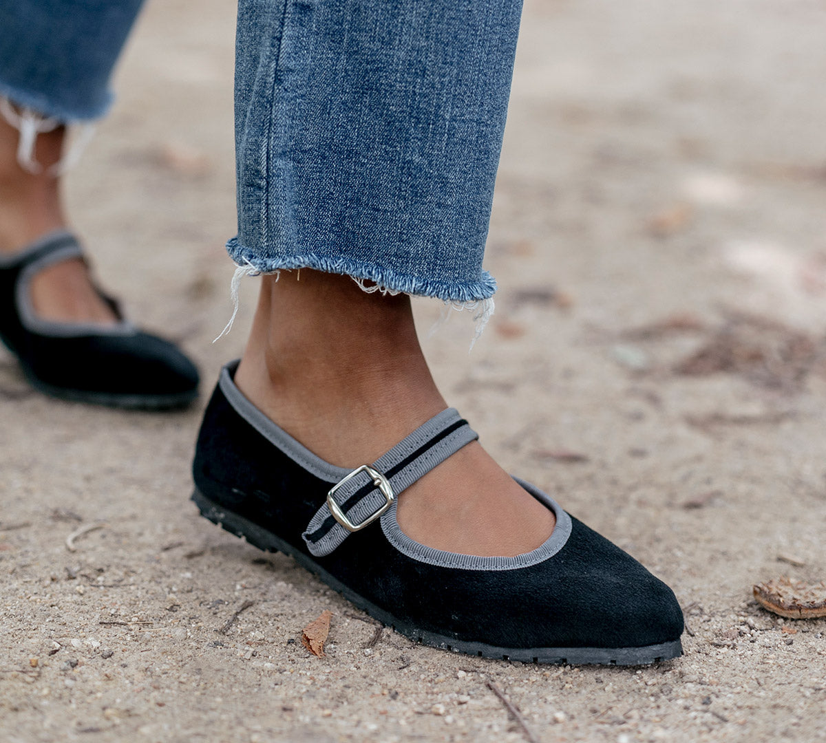 Merceditas Berta terciopelo Negro