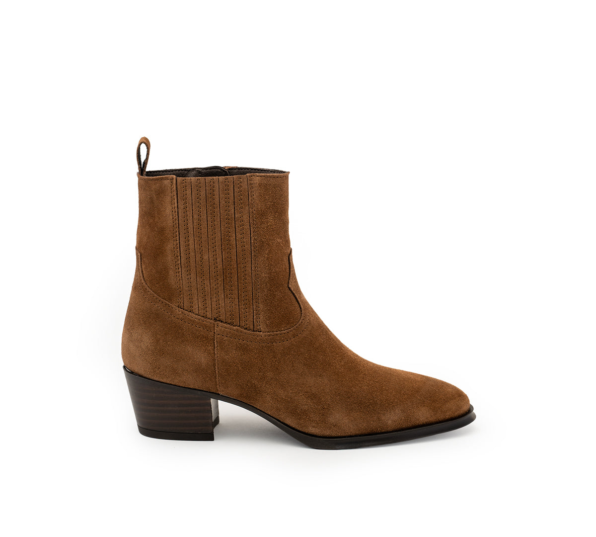 Botín Gales ante castaña