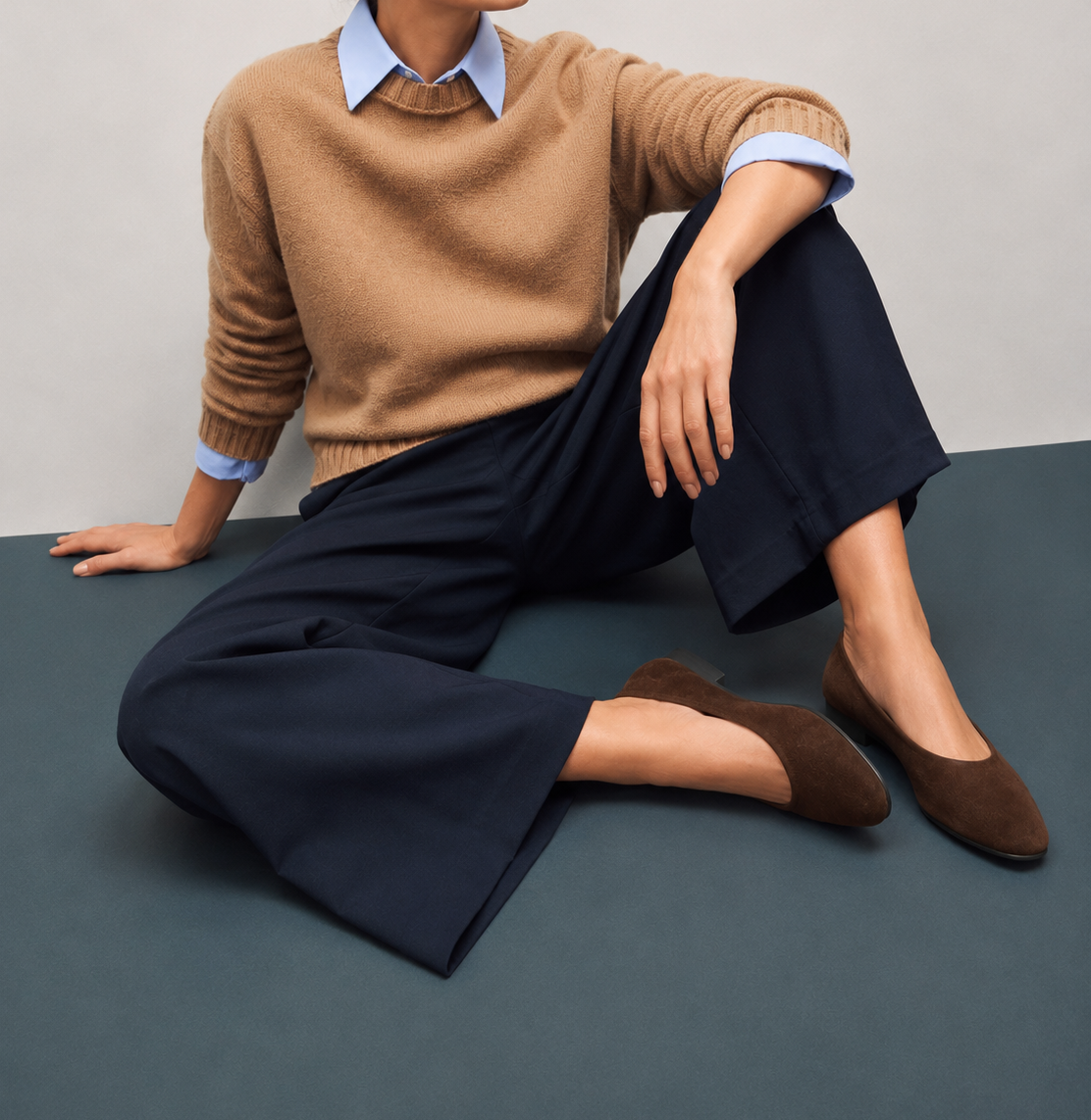 Lucrecia in Camel Suede