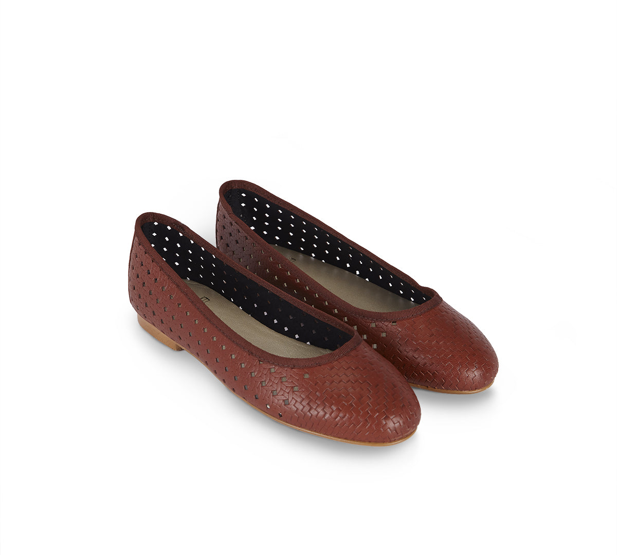 Martine Hazelnut 